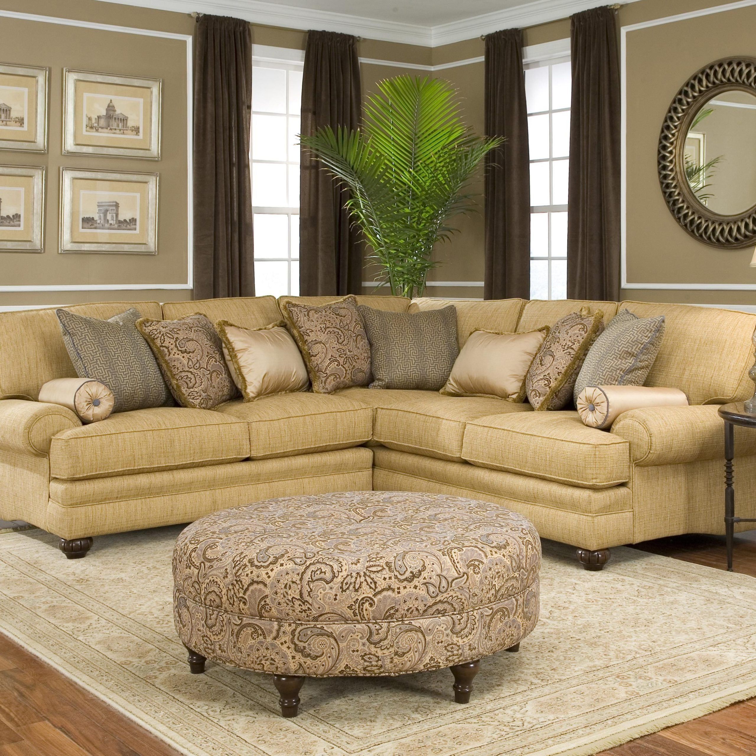 Popular 20 Top Traditional Sectional Sofas Living Room Furniture (Photo 4 of 15)