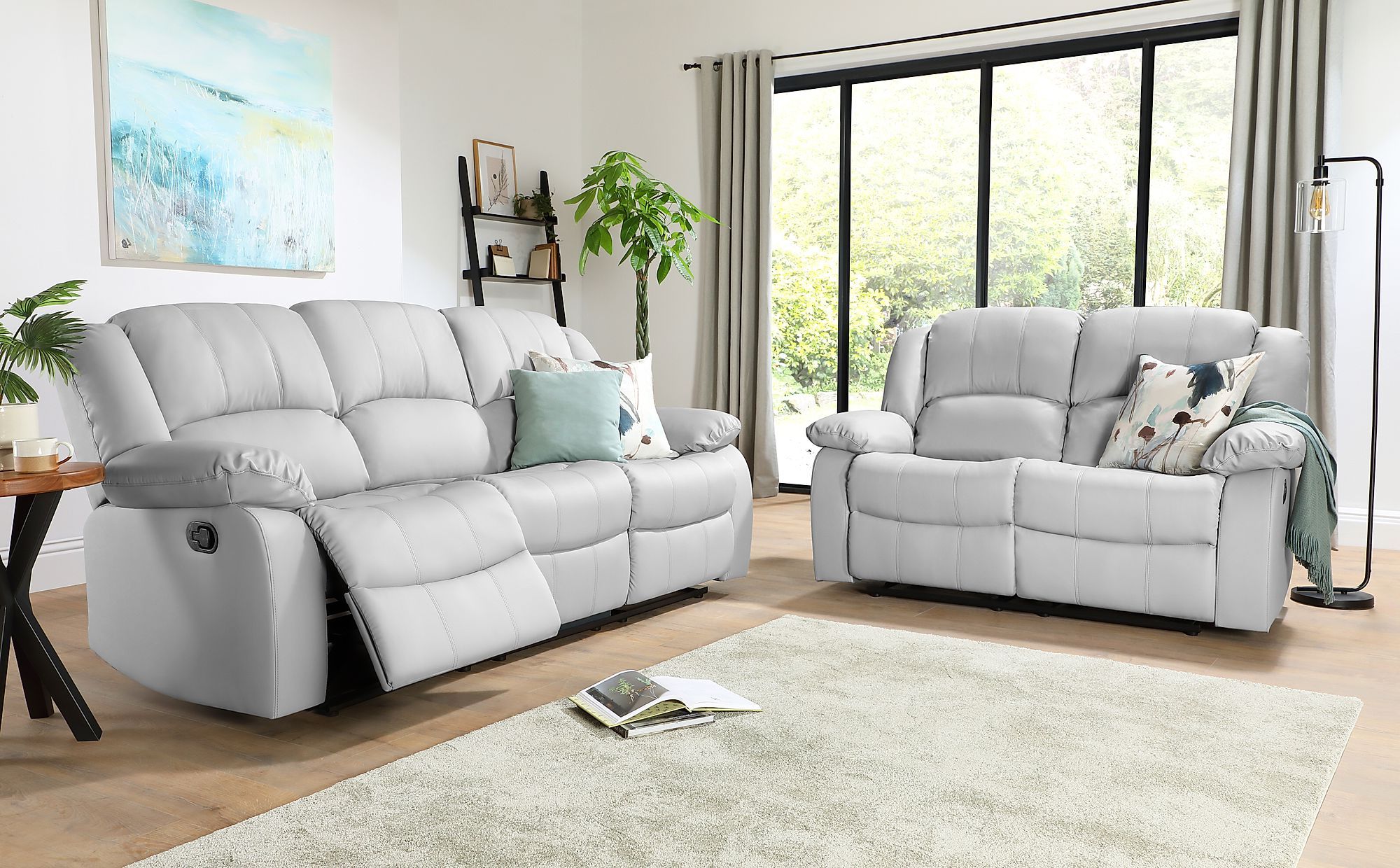 Sofas In Light Grey Inside Best And Newest Dakota Light Grey Leather 3+2 Seater Recliner Sofa Set (View 8 of 15)