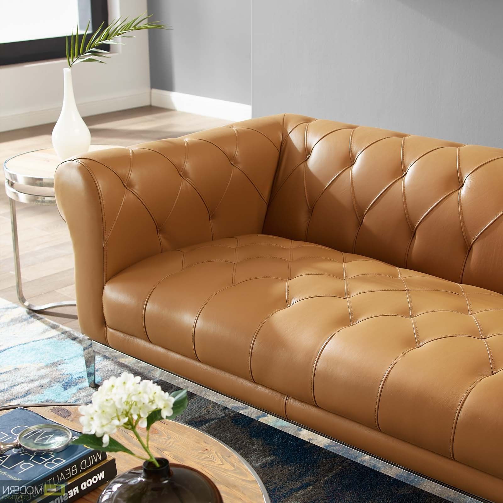 Trendy Tufted Upholstered Sofas Regarding Modern Contempo – Cyprus Tufted Button Upholstered Leather Chesterfield (View 3 of 15)