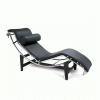 Le Corbusier Chaise Lounges (Photo 4 of 15)