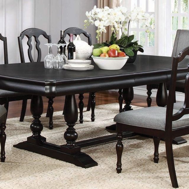 2024 Latest Leon Dining Tables