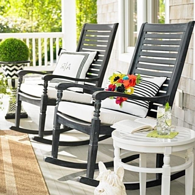 15 The Best Rocking Chairs for Front Porch