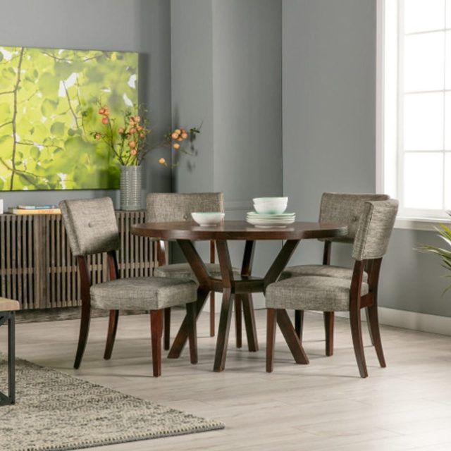 2024 Latest Macie Round Dining Tables