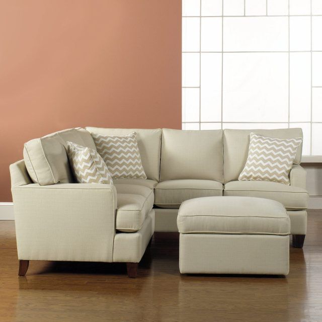 2024 Popular Small Sectional Sofas