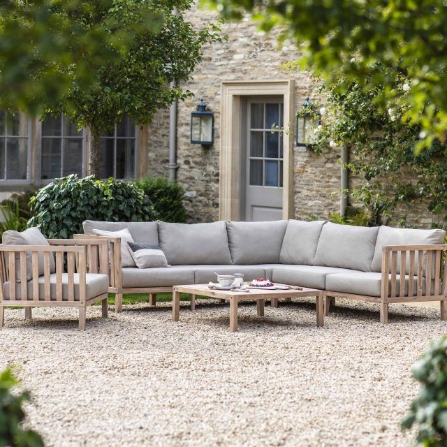 2024 Best of Wood Sofa Cushioned Outdoor Garden